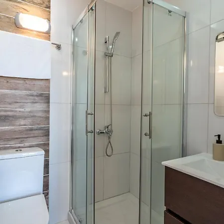 Latte's Prime 1-bedroom In Апартаменти *