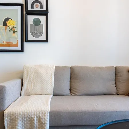 Latte's Prime 1-bedroom In Daire