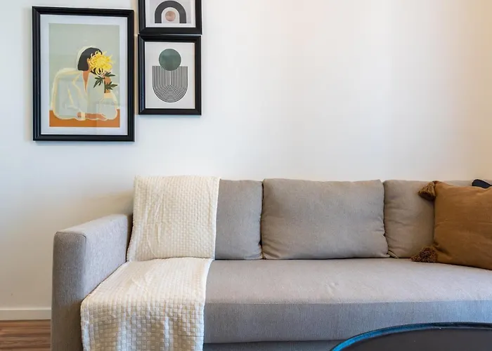 Latte's Prime 1-bedroom In Daire