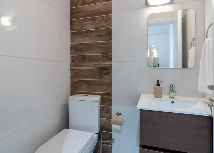 Latte's Prime 1-bedroom In Apartment *