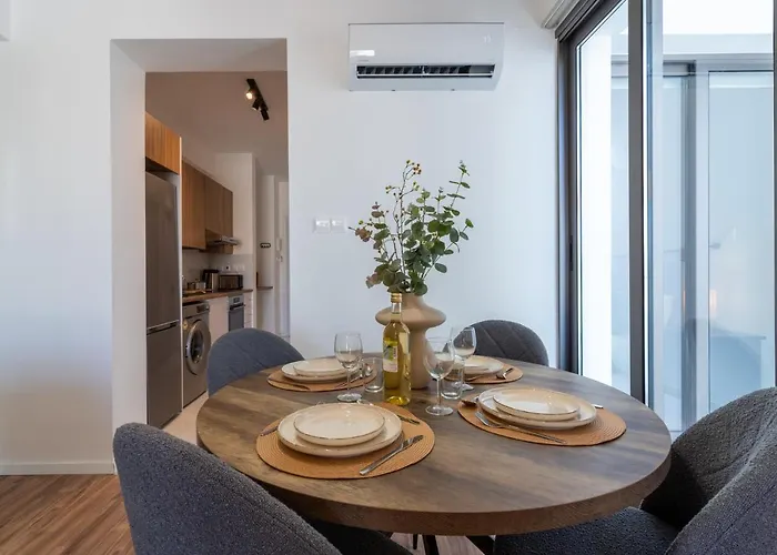 Latte's Prime 1-bedroom In * Larnaka