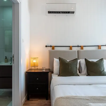 Apartment Latte's Prime 1-bedroom In *